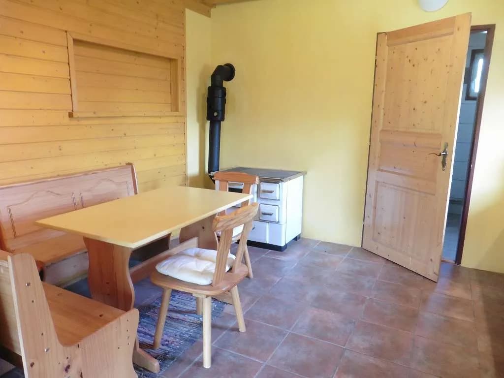 4-Zimmer-Haus mieten in Hollabrunn – 120 m², € 1.200 – Bild 5 von 10