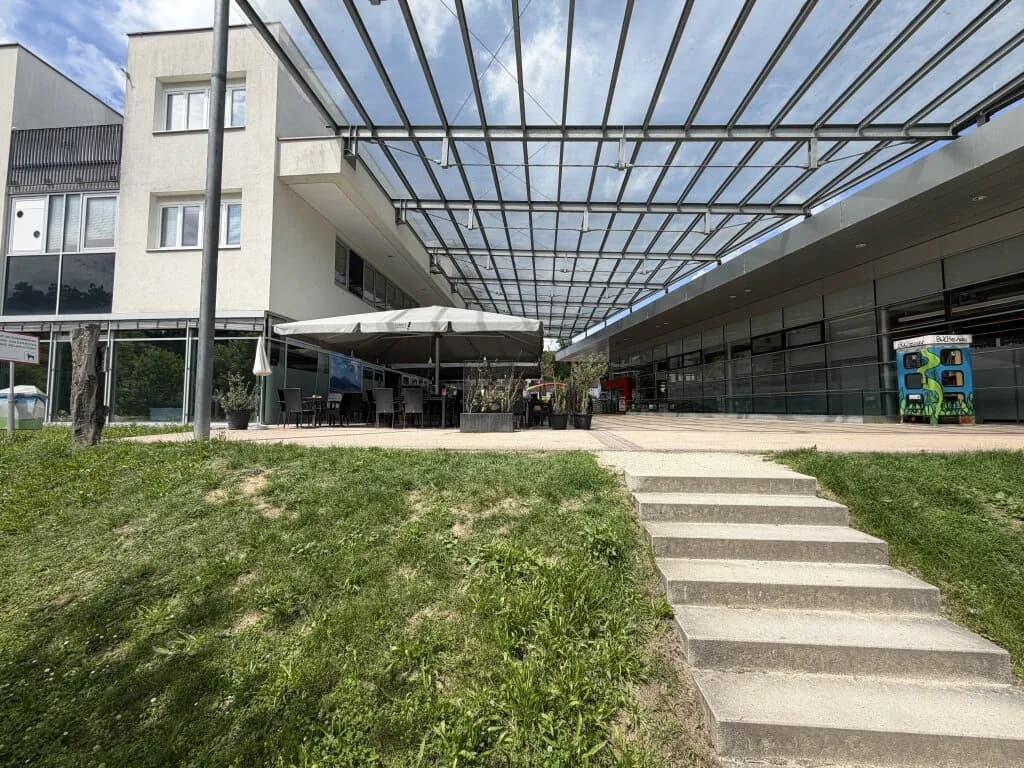 Gewerbeimmobilie mieten in Urfahr-Umgebung – 149 m², € 3.039 – Bild 14 von 16