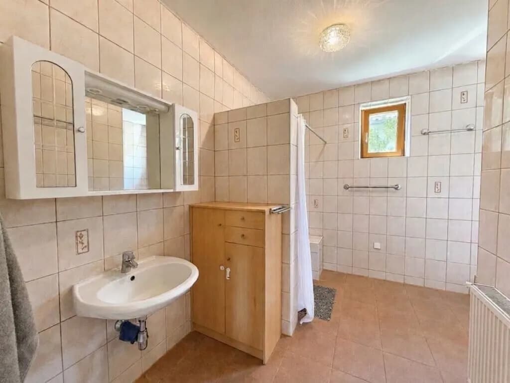 10-Zimmer-Haus kaufen in Gänserndorf – 280 m², € 399.000 – Bild 12 von 21