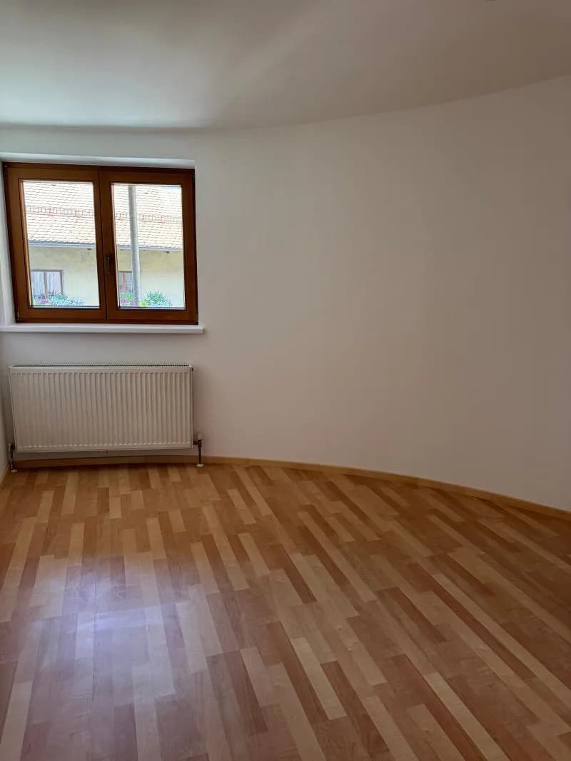 4-Zimmer-Wohnung mieten in Schwaz – 99,55 m², € 1.116 – Bild 11 von 15