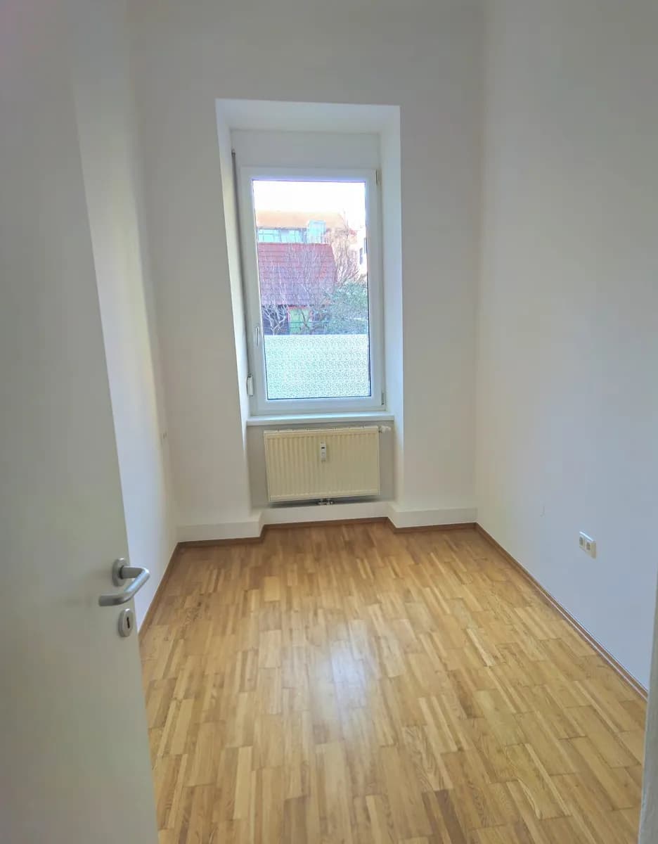 4-Zimmer-Gewerbeimmobilie mieten in Graz – 80 m², € 483 – Bild 3 von 7