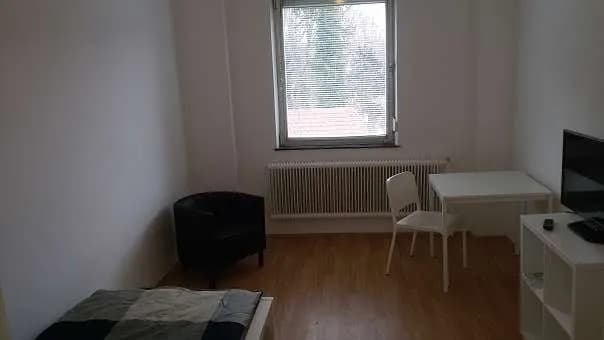 1-Zimmer-Wohnung mieten in Mödling – 15 m², € 380 – Bild 2 von 5