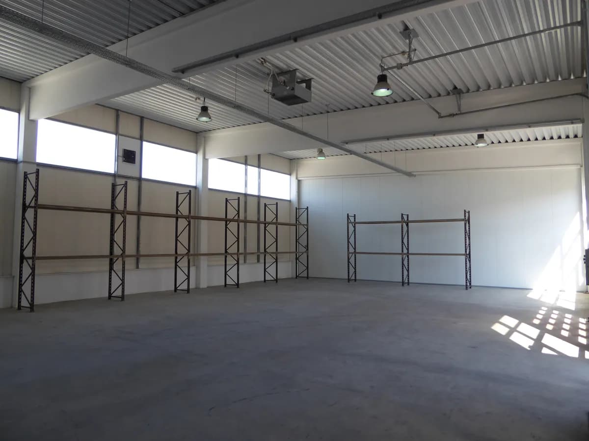 Gewerbeimmobilie mieten in Korneuburg – 356 m² – Bild 4 von 13
