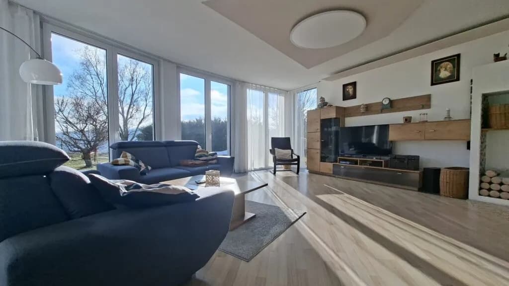 7-Zimmer-Haus kaufen in Neunkirchen – 163 m², € 689.000 – Bild 3 von 40