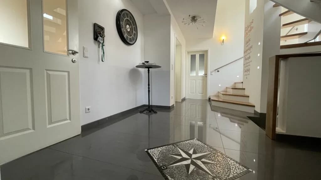 7-Zimmer-Haus kaufen in Neunkirchen – 163 m², € 689.000 – Bild 12 von 40