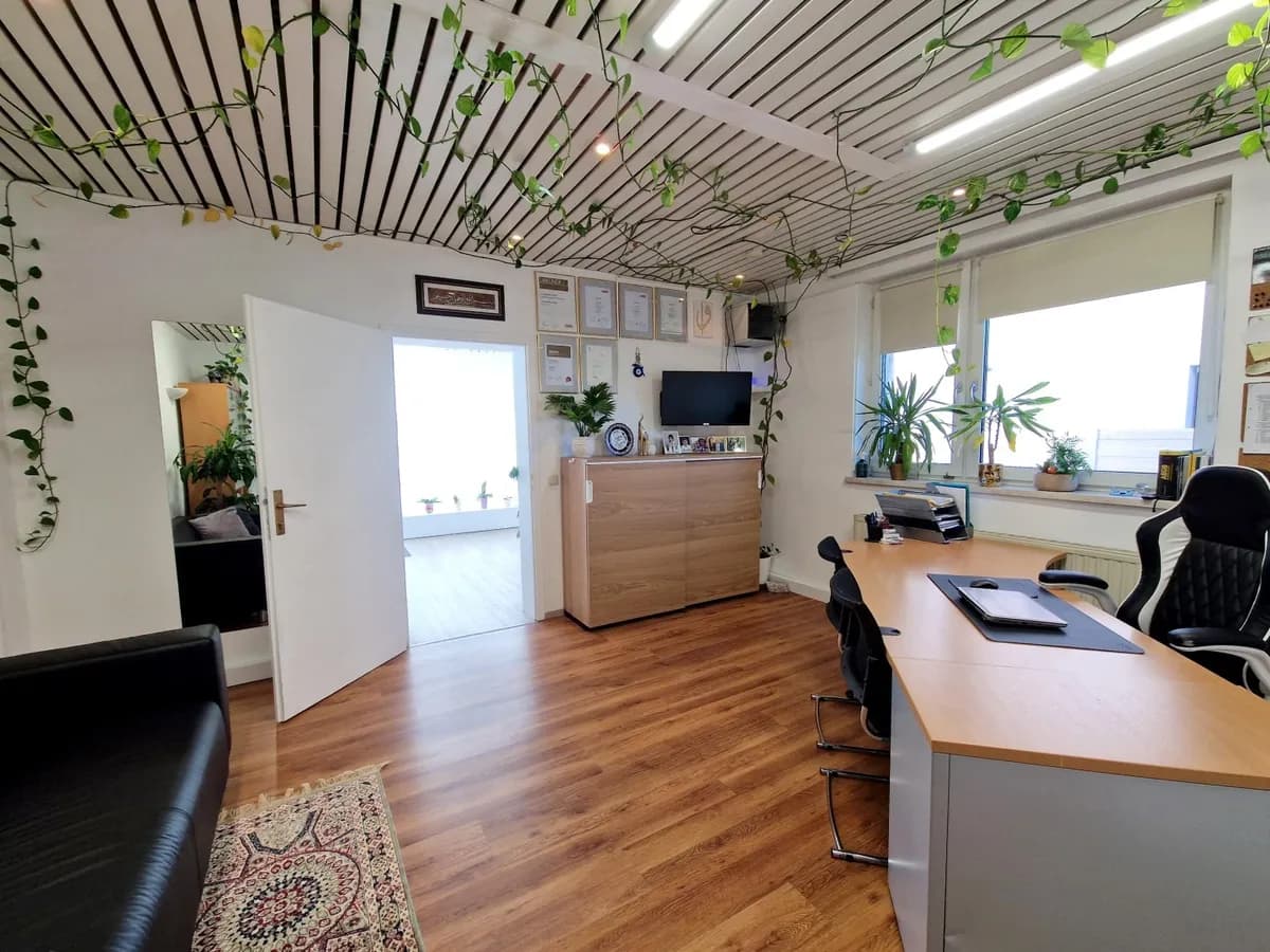 Gewerbeimmobilie mieten in Linz Land – 90 m², € 1.600 – Bild 6 von 10