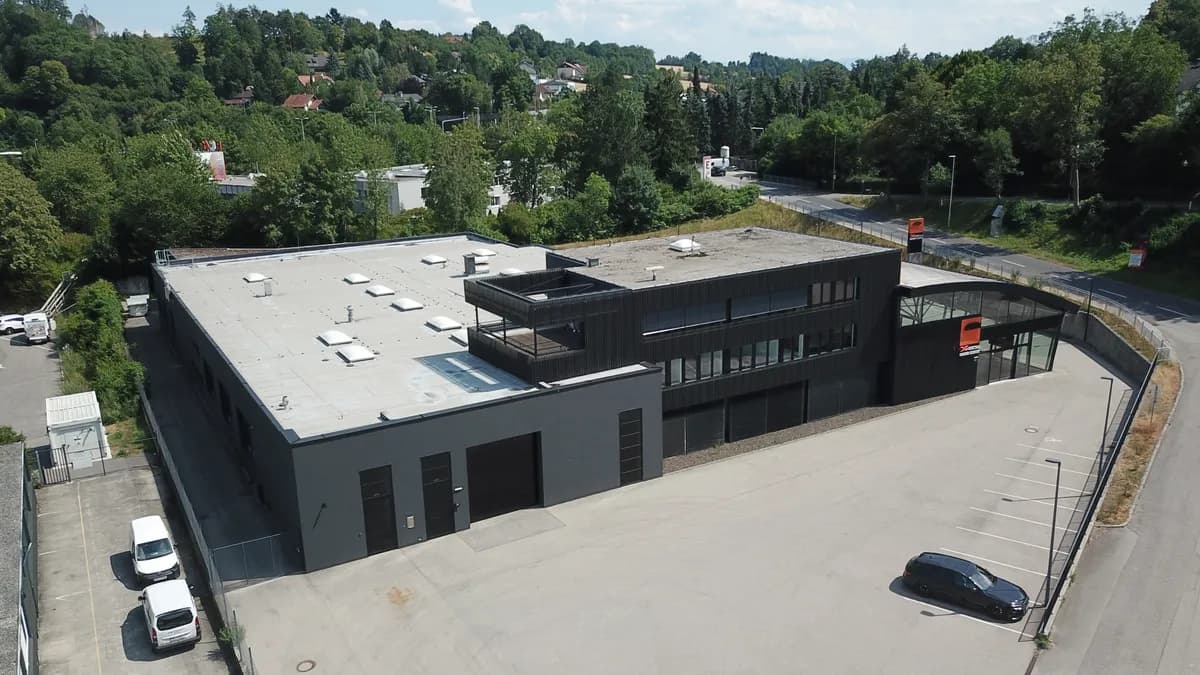 Gewerbeimmobilie mieten in Wels – 1 678 m², € 14.000 – Bild 5 von 7