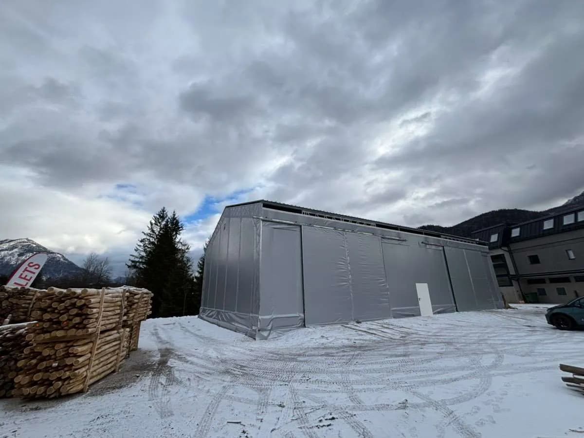 Gewerbeimmobilie mieten in Salzburg-Umgebung – 100 m², € 8 – Bild 3 von 3