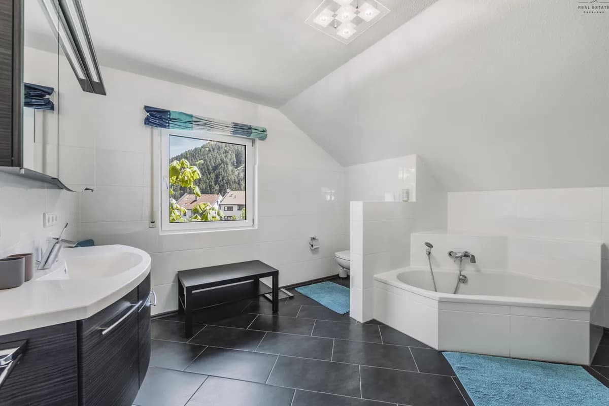 5-Zimmer-Gewerbeimmobilie kaufen in Landeck – 142,44 m² – Bild 28 von 39