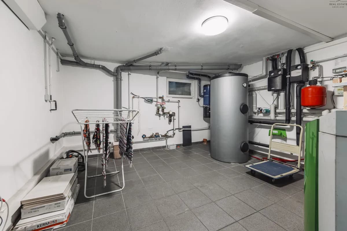 5-Zimmer-Gewerbeimmobilie kaufen in Landeck – 142,44 m² – Bild 34 von 39