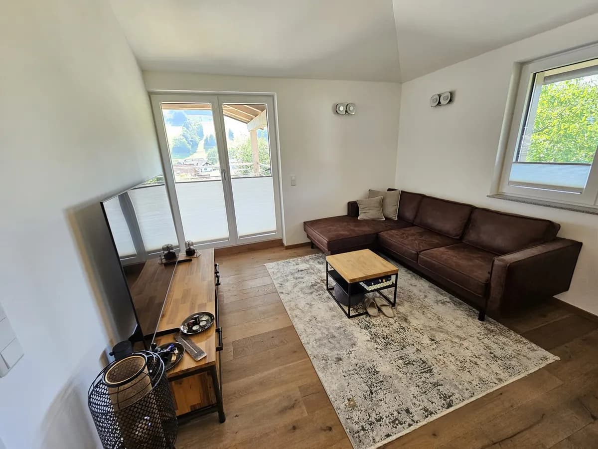 2-Zimmer-Wohnung mieten in Vöcklabruck – 50 m², € 1.080 – Bild 2 von 14