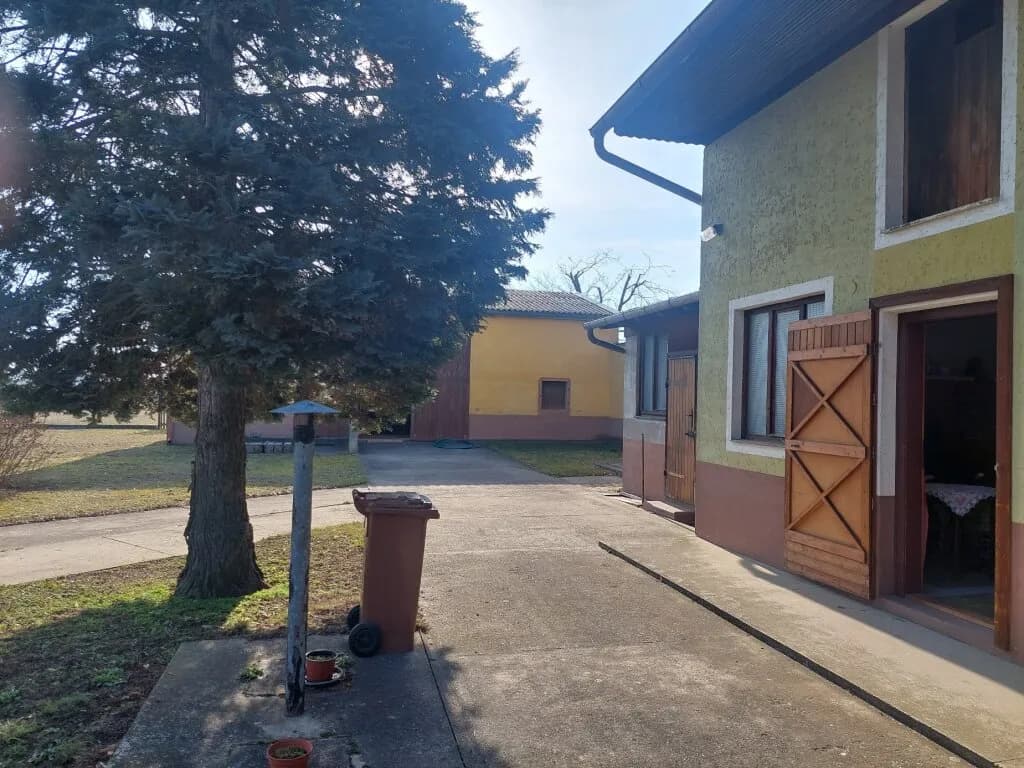 Haus kaufen in Neusiedl am See – 130 m², € 295.000