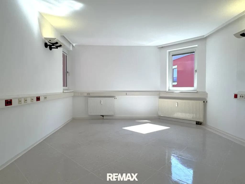 2-Zimmer-Gewerbeimmobilie mieten in Wolfsberg – 47 m², € 614 – Bild 7 von 8