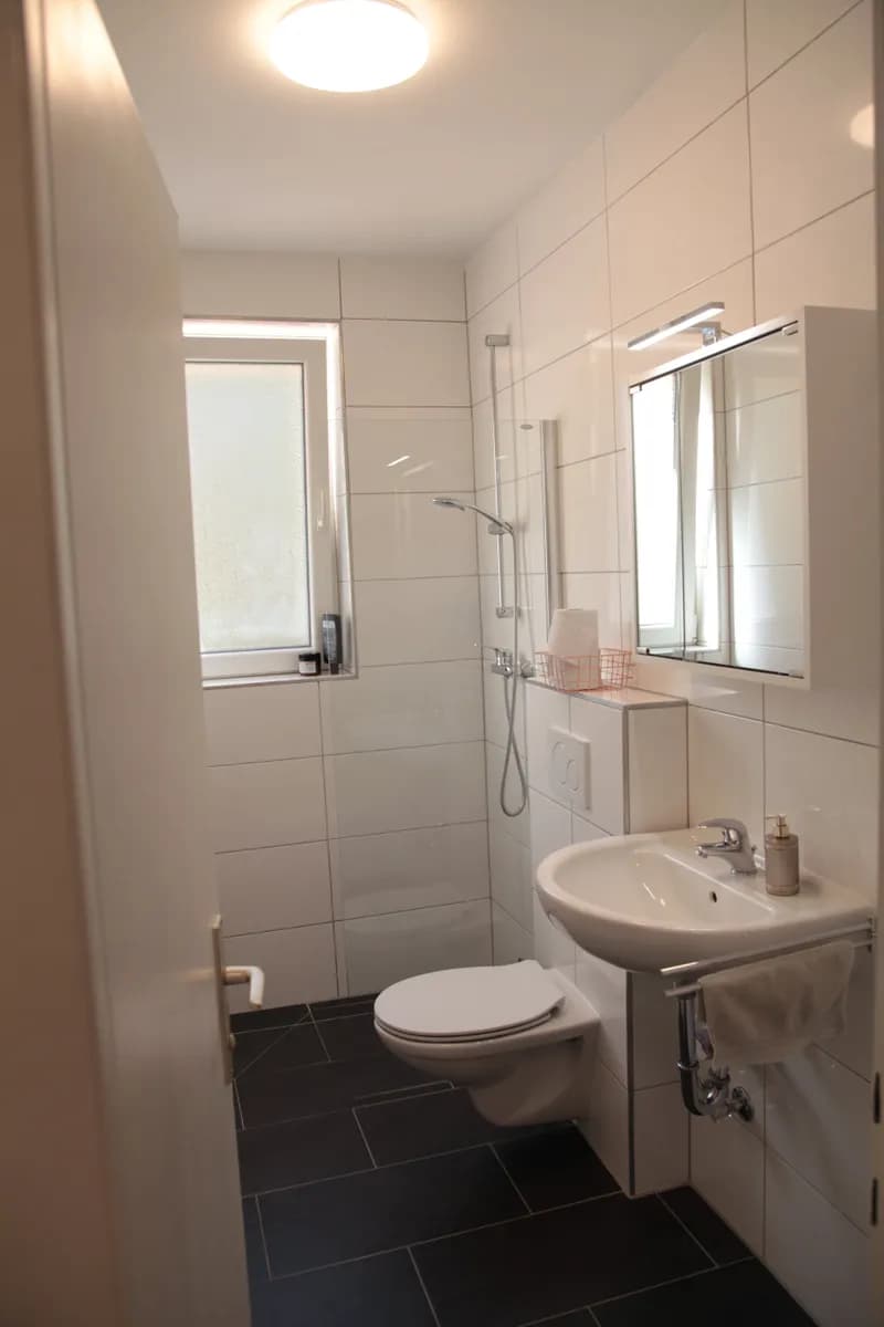 1-Zimmer-Wohnung mieten in Innsbruck – 31 m², € 870 – Bild 6 von 8