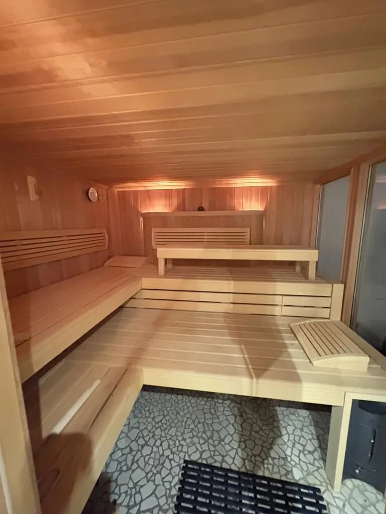 5-Zimmer-Immobilie mieten in Wien – 412 m², € 13.400 – Bild 32 von 45
