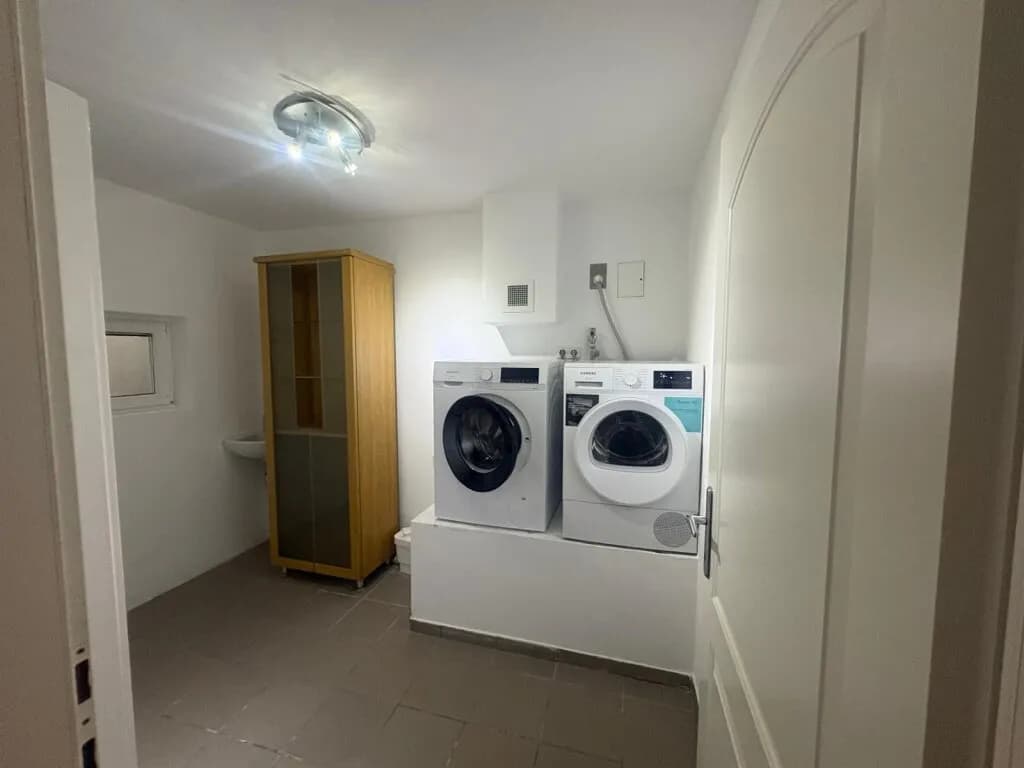 5-Zimmer-Immobilie mieten in Wien – 412 m², € 13.400 – Bild 34 von 45