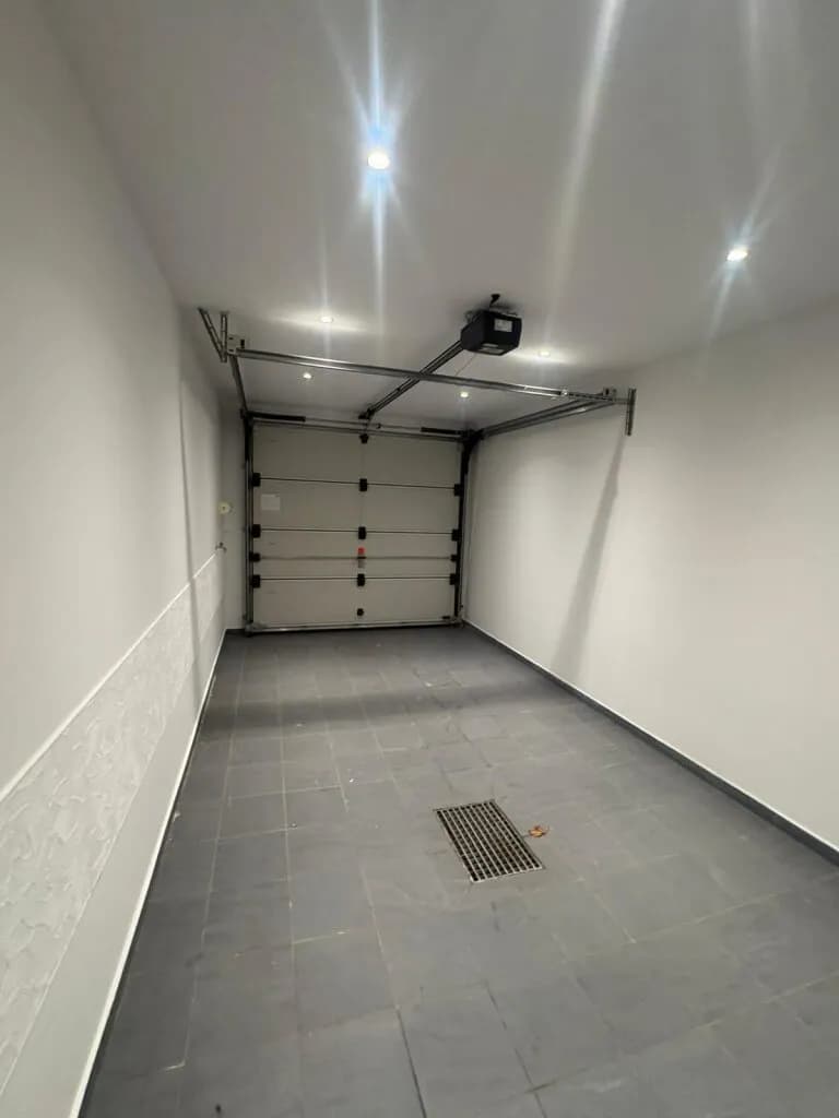 5-Zimmer-Immobilie mieten in Wien – 412 m², € 13.400 – Bild 35 von 45