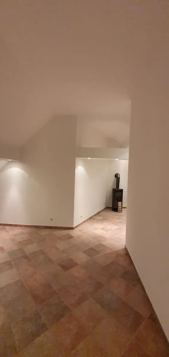 4-Zimmer-Wohnung mieten in Wien – 100 m², € 1.600 – Bild 13 von 13