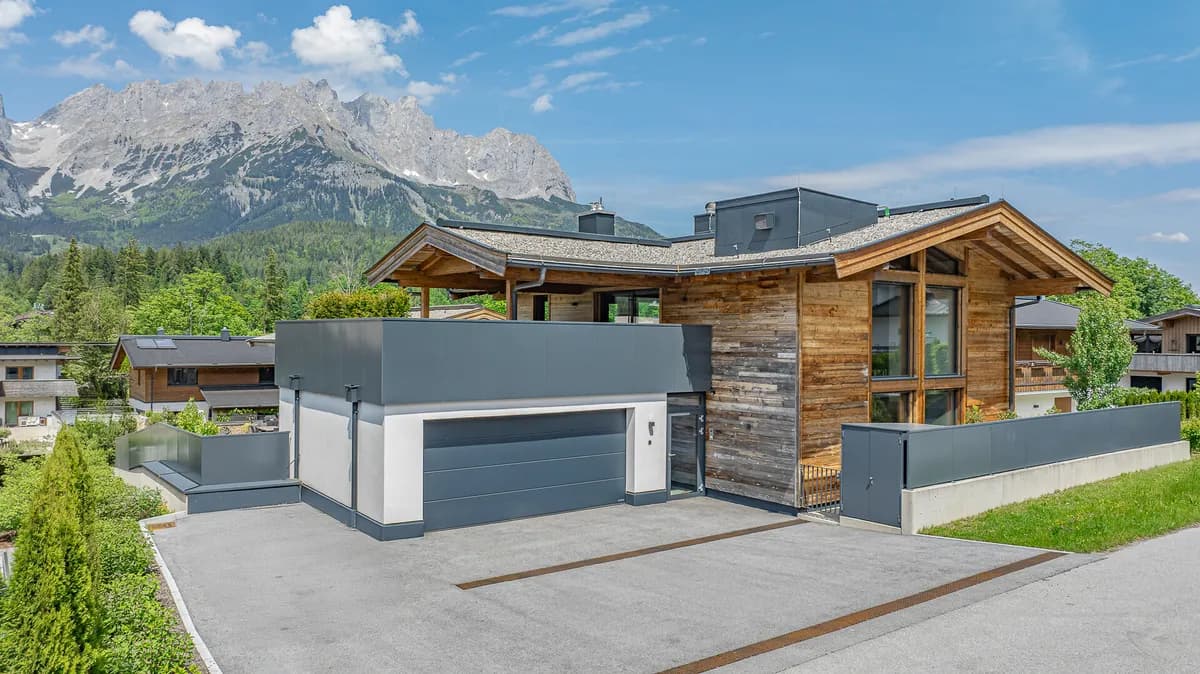 6-Zimmer-Immobilie kaufen in Kitzbühel – 294,58 m², € 5.990.000 – Bild 2 von 35