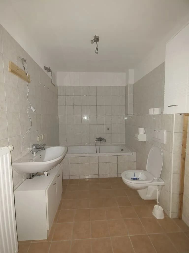 Wohnung mieten in Bruck-Mürzzuschlag – 38 m², € 354 – Bild 4 von 4