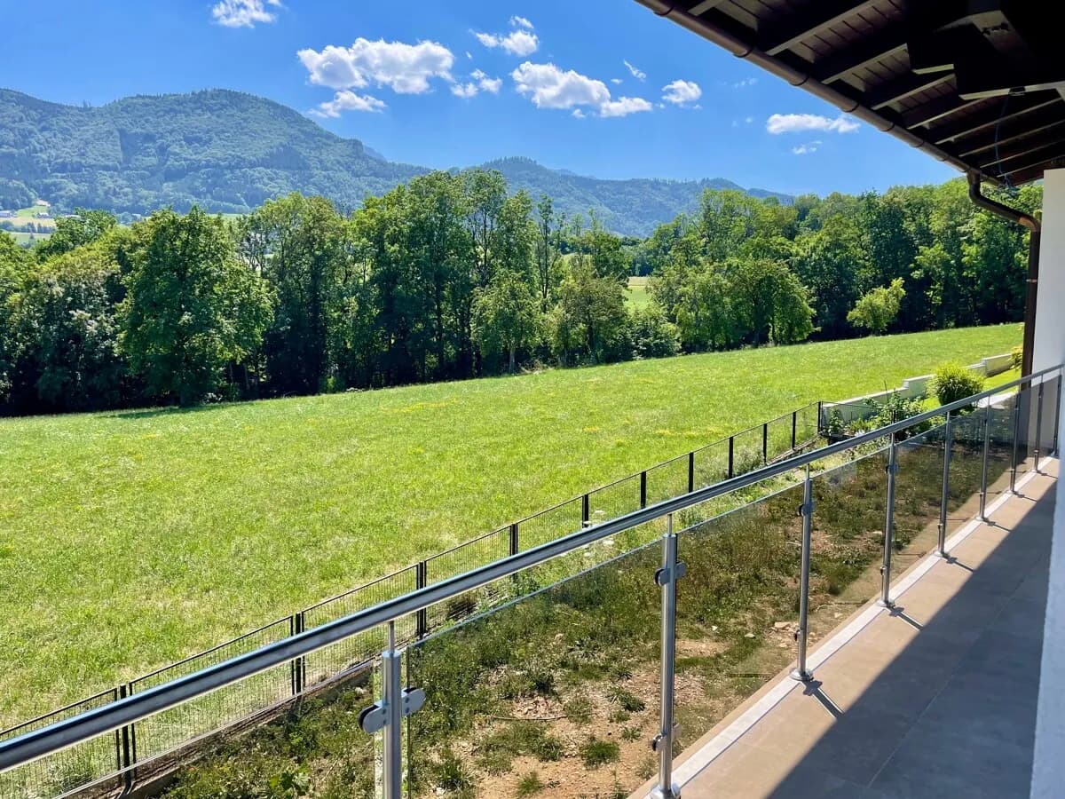 2-Zimmer-Wohnung mieten in Gmunden – 47 m², € 1.245 – Bild 4 von 11