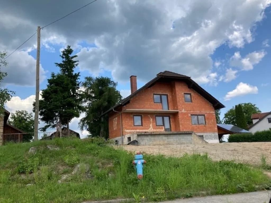 4-Zimmer-Haus kaufen in Gmünd – 127 m², € 200.000