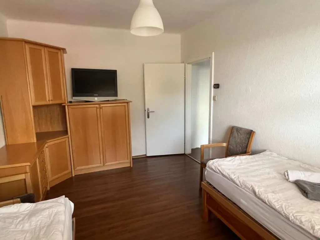 1-Zimmer-Wohnung mieten in Leoben – 38 m², € 425 – Bild 2 von 5