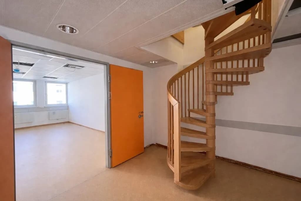 Gewerbeimmobilie mieten in Sankt Pölten – 500 m², € 6.000 – Bild 4 von 16