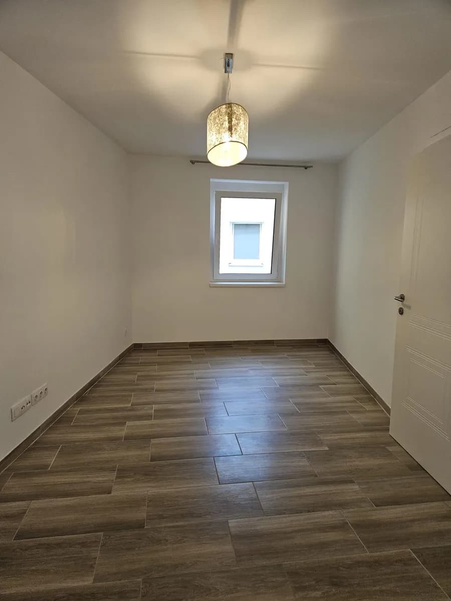 3-Zimmer-Wohnung mieten in Wien – 90 m², € 1.790 – Bild 2 von 4