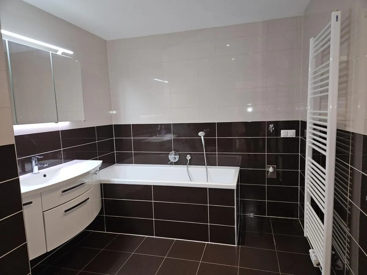 3-Zimmer-Wohnung mieten in Wien – 90 m², € 1.790 – Bild 3 von 4