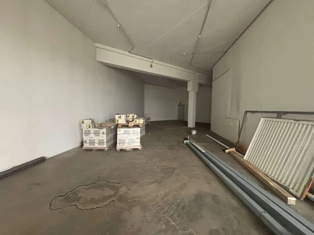 Gewerbeimmobilie mieten in Linz Land – 143 m², € 1.142