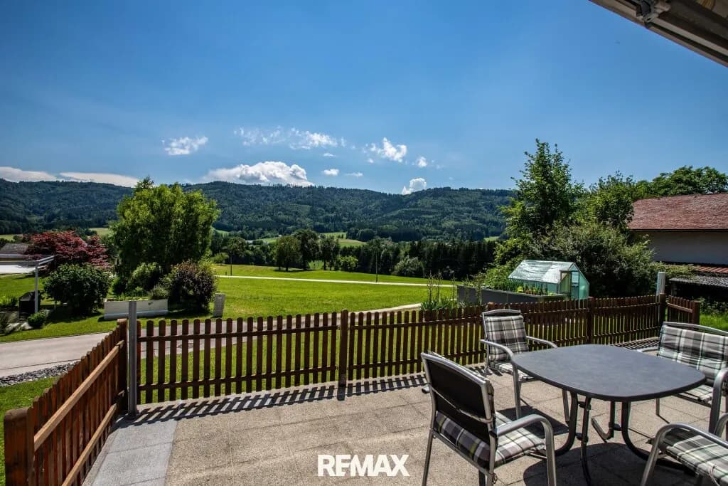 6-Zimmer-Haus kaufen in Vöcklabruck – 154 m², € 520.000 – Bild 18 von 37
