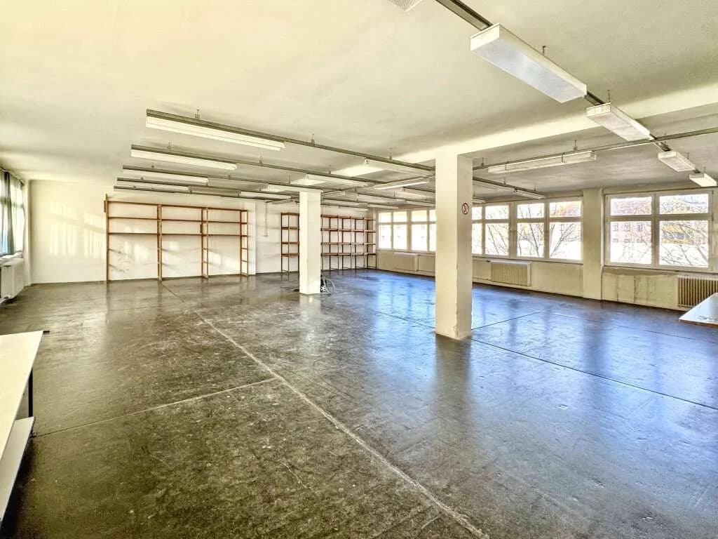 Gewerbeimmobilie mieten in Wien – 428 m², € 3.124 – Bild 2 von 8