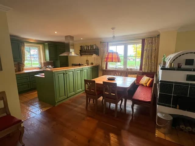 5-Zimmer-Haus kaufen in Vöcklabruck – 246 m², € 1.400.000 – Bild 3 von 8