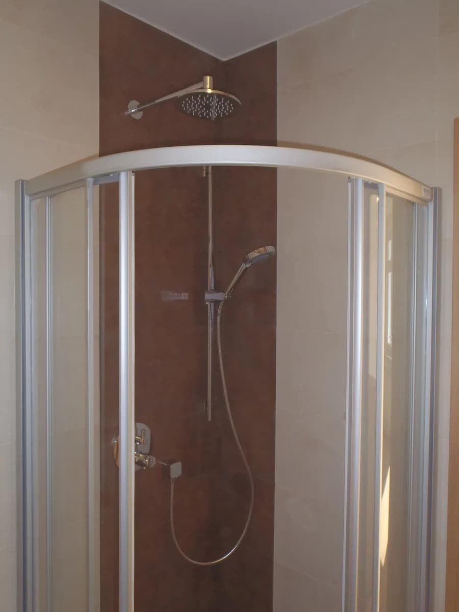 1-Zimmer-Wohnung mieten in Innsbruck – 23 m², € 770 – Bild 10 von 13