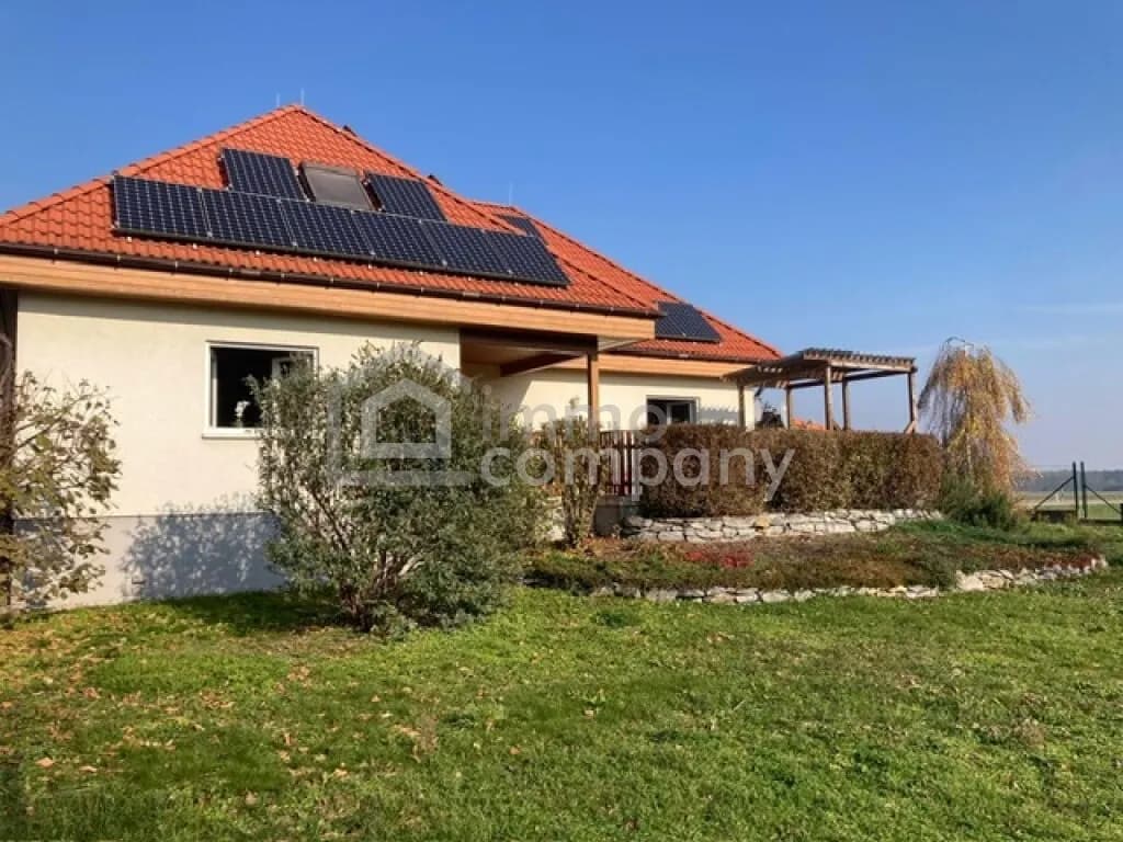 4-Zimmer-Haus kaufen in Neunkirchen – 170,42 m², € 585.000