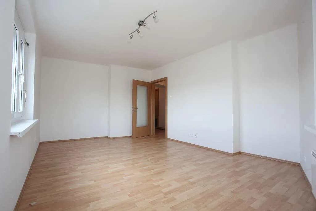 2-Zimmer-Wohnung mieten in Klagenfurt – 49 m², € 820 – Bild 5 von 9