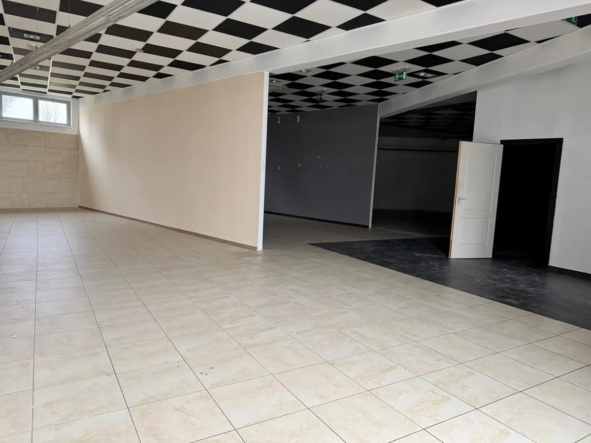 Gewerbeimmobilie mieten in Klagenfurt – 852 m², € 8.000 – Bild 13 von 33