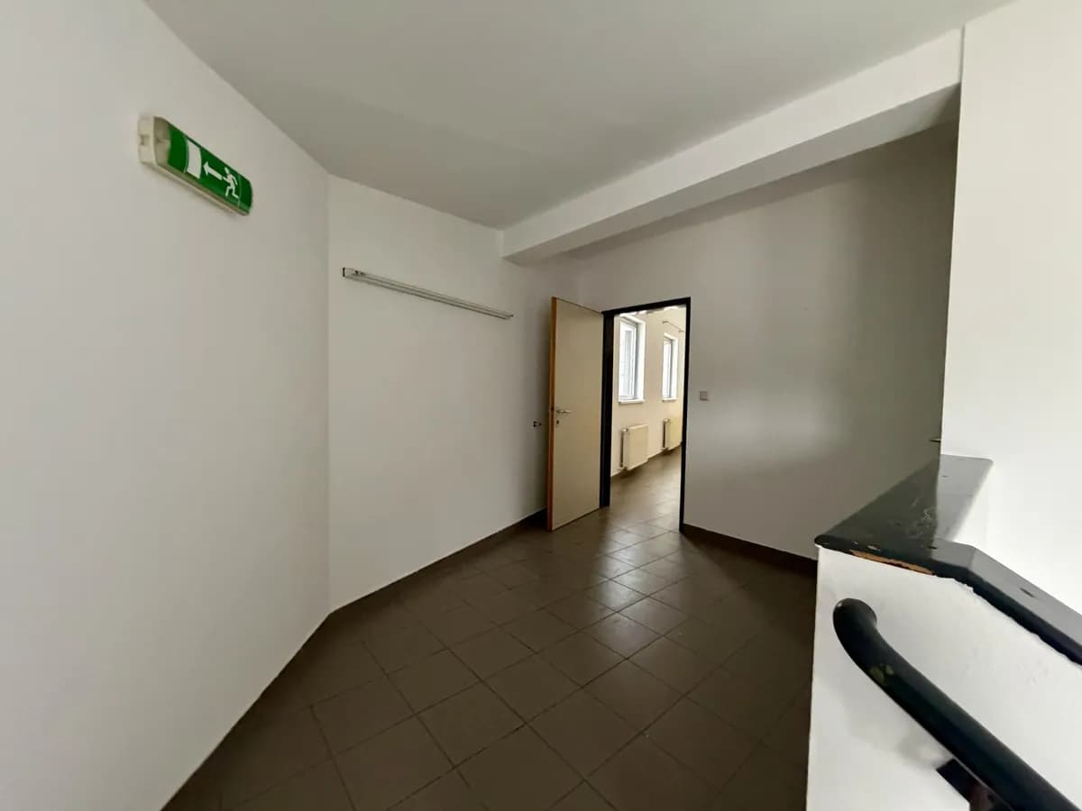 Gewerbeimmobilie mieten in Klagenfurt – 852 m², € 8.000 – Bild 21 von 33