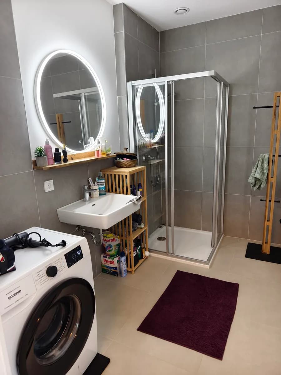 2-Zimmer-Wohnung mieten in Gmunden – 49 m², € 974 – Bild 5 von 12
