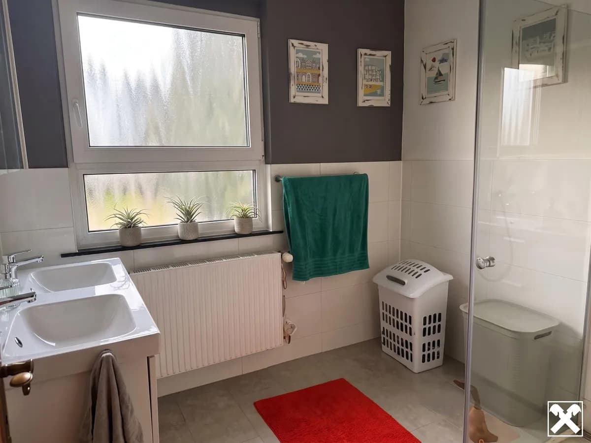 6-Zimmer-Haus kaufen in Neunkirchen – 142 m², € 385.000 – Bild 9 von 19