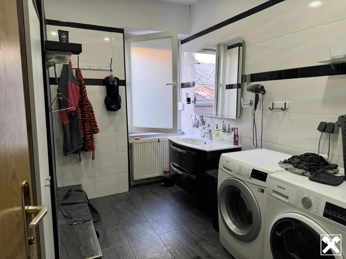 12-Zimmer-Gewerbeimmobilie kaufen in Neunkirchen – 415 m², € 489.000 – Bild 10 von 26