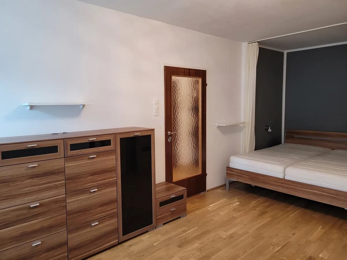 1-Zimmer-Wohnung kaufen in Wien – 35 m², € 176.000 – Bild 2 von 14