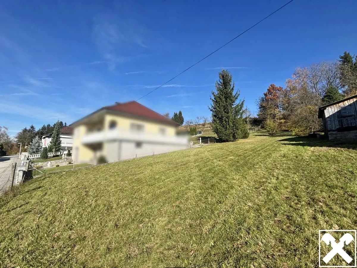 Grundstück kaufen in Wels-Land – 1 232 m², € 326.000