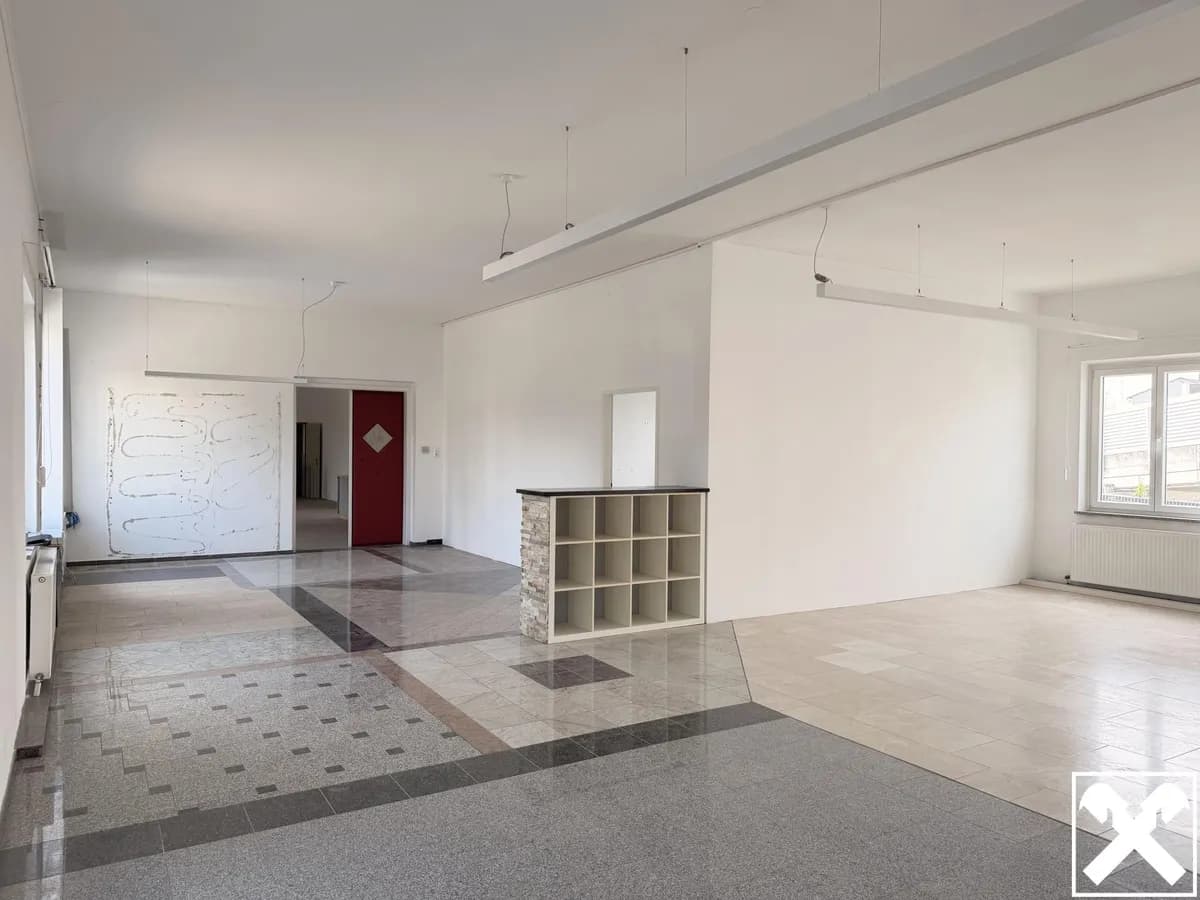 Immobilie mieten in Urfahr-Umgebung – 225 m², € 1.758