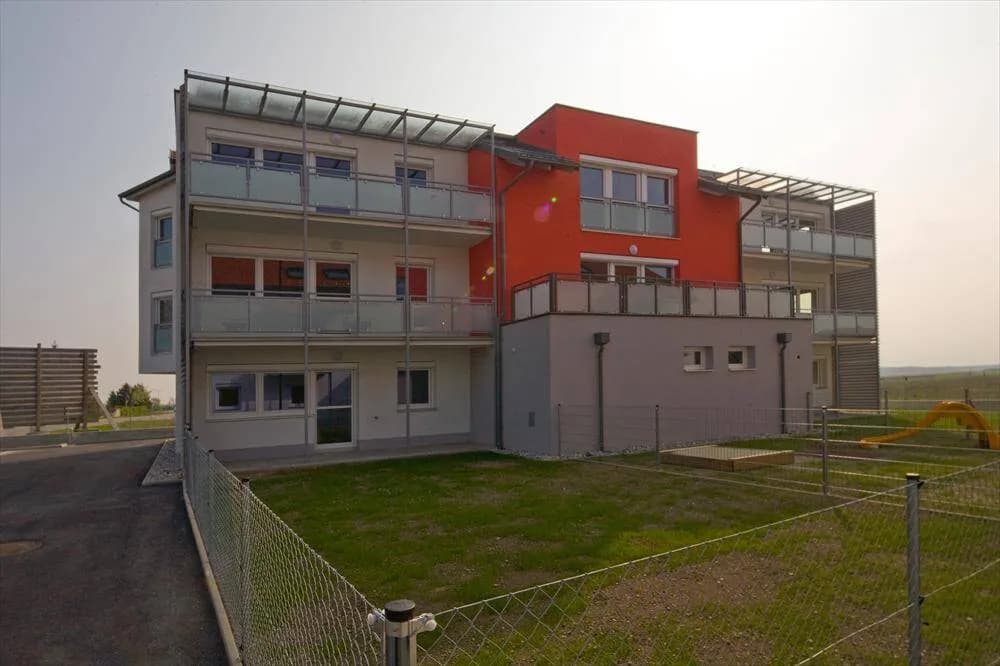 3-Zimmer-Wohnung mieten in Neunkirchen – 70 m², € 685 – Bild 4 von 6