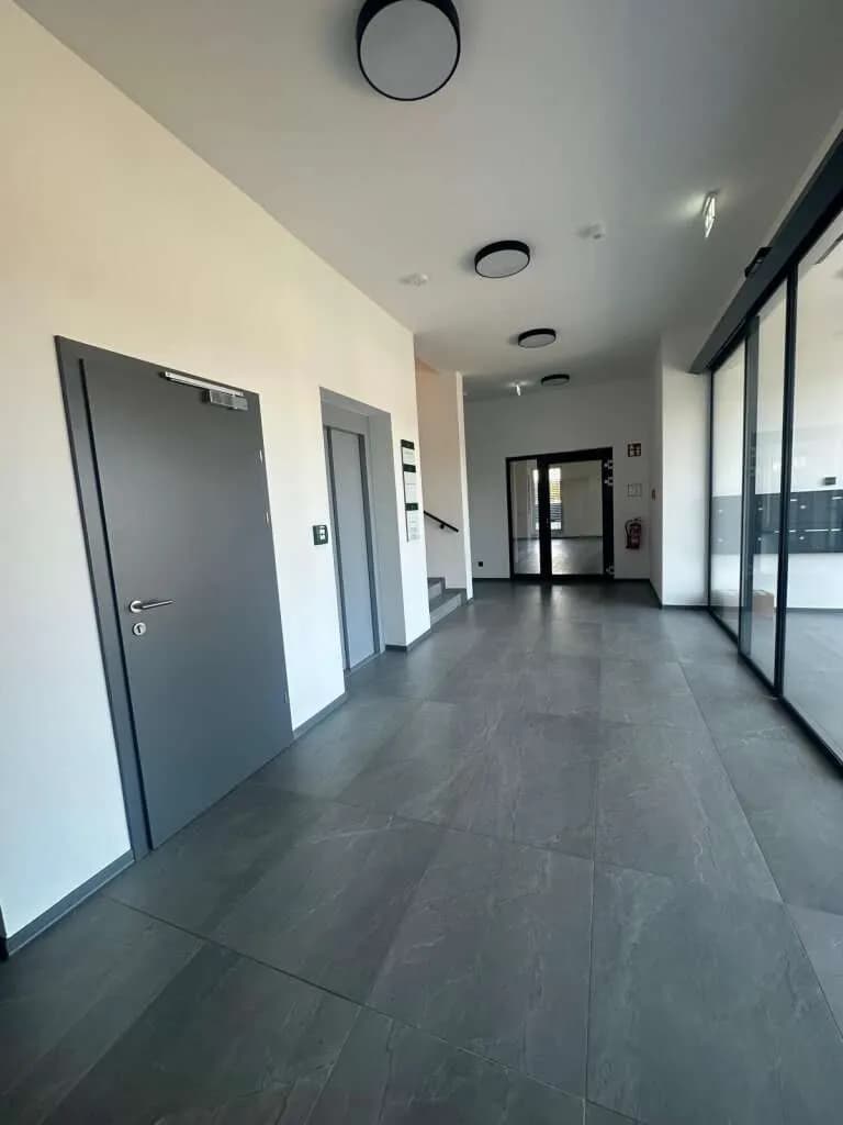Gewerbeimmobilie mieten in Klagenfurt – 88 m², € 1.403 – Bild 2 von 11