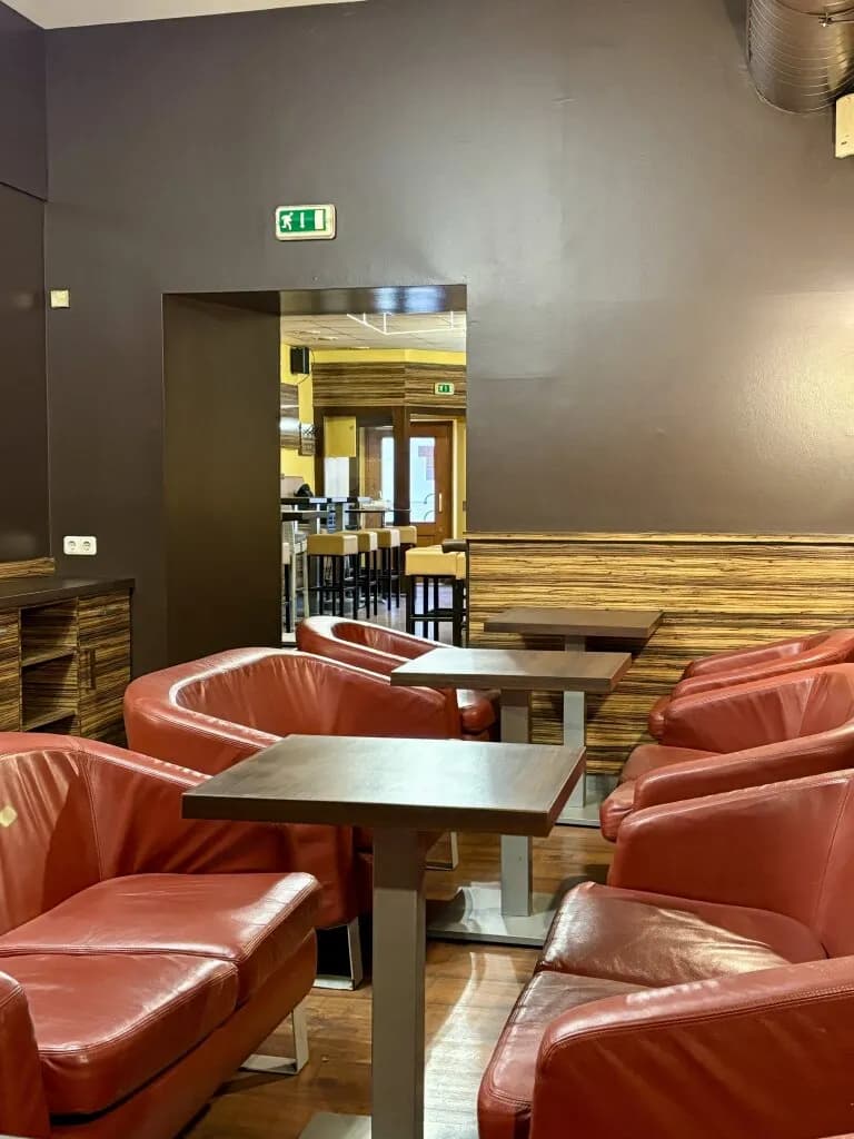Gewerbeimmobilie mieten in Wiener Neustadt – 115 m², € 1.440 – Bild 6 von 8