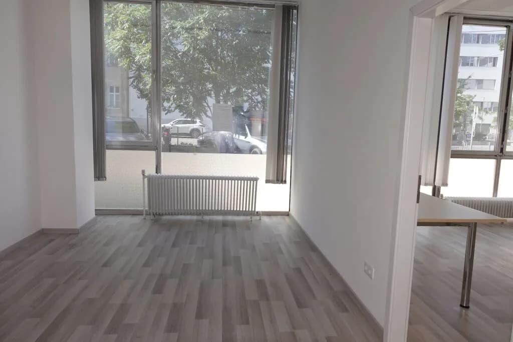 2-Zimmer-Gewerbeimmobilie mieten in Wien – 44 m², € 616 – Bild 4 von 11