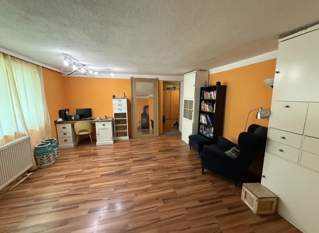 4-Zimmer-Haus kaufen in Korneuburg – 188 m², € 289.000 – Bild 2 von 11